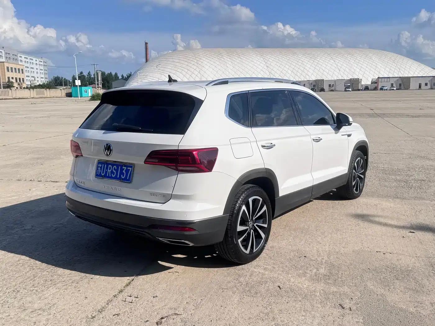 Tharu 2022 280TSI 2WD Luxury Edition — миниатюра 6