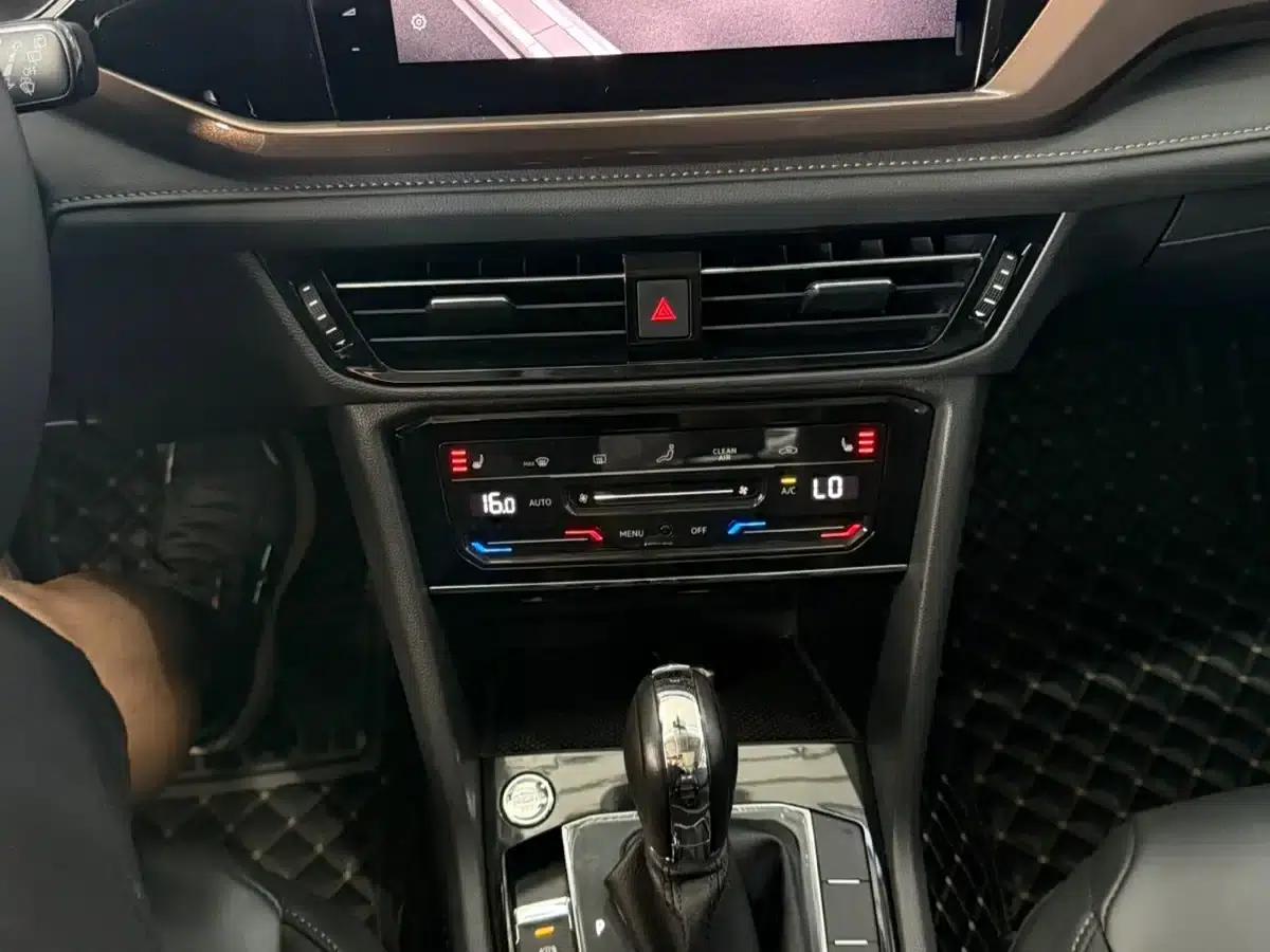 Tharu 2022 280TSI 2WD Luxury Edition — миниатюра 13