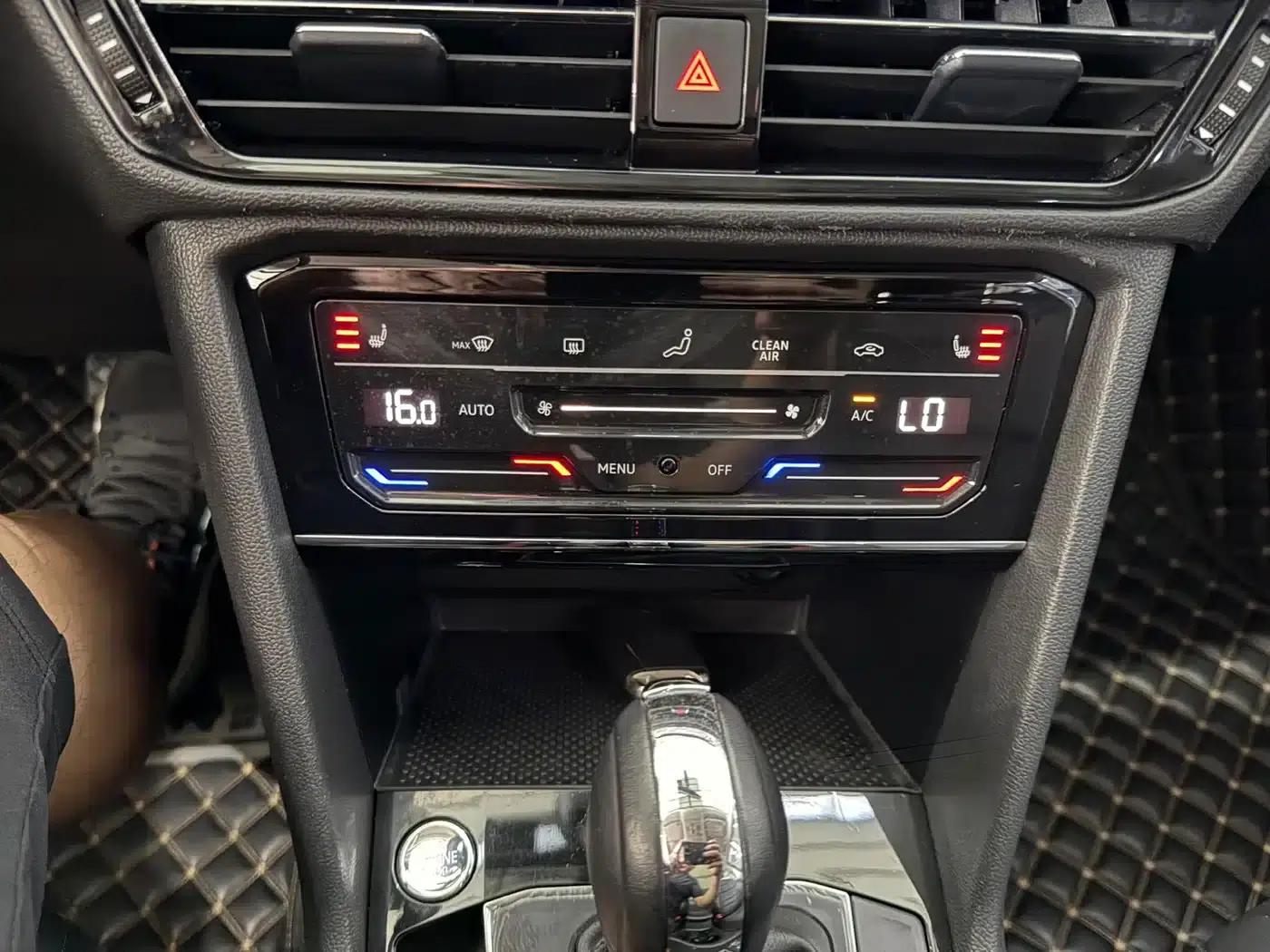 Tharu 2022 280TSI 2WD Luxury Edition — миниатюра 14