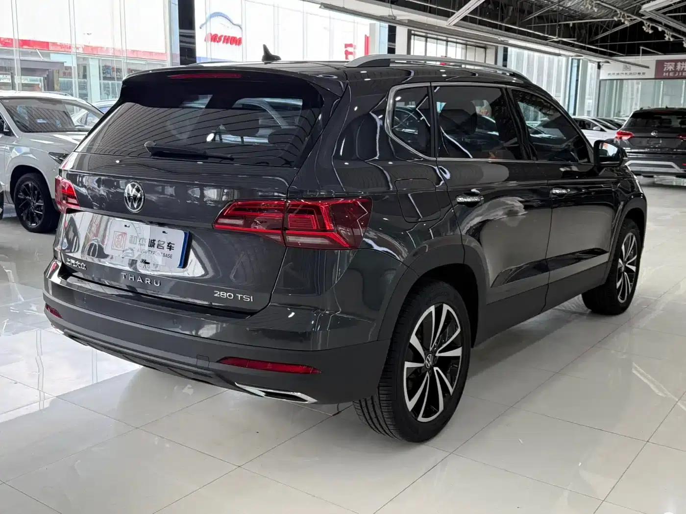 Tharu 2022 280TSI 2WD Luxury Edition — миниатюра 6