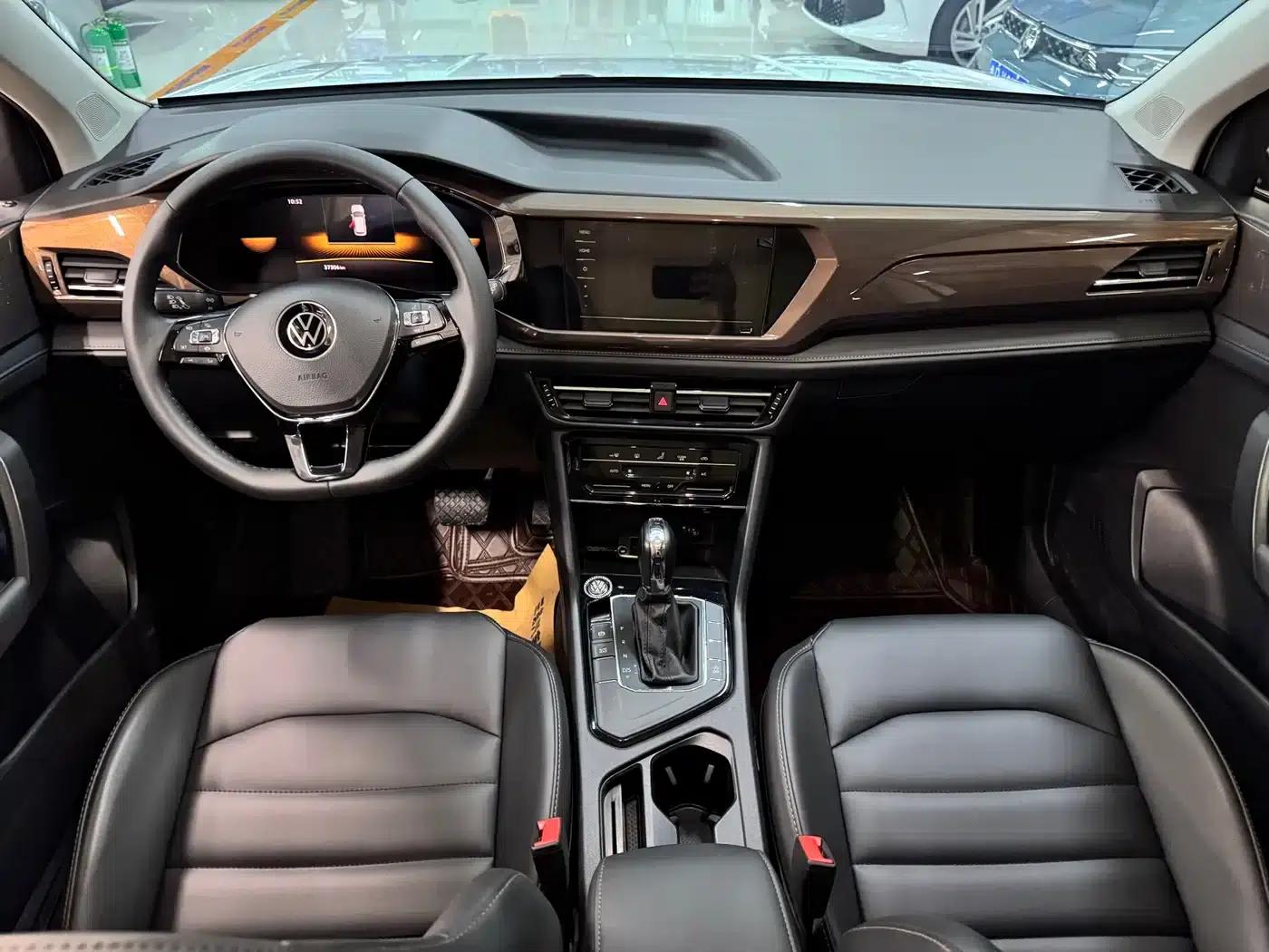 Tharu 2022 280TSI 2WD Comfort Edition — миниатюра 6