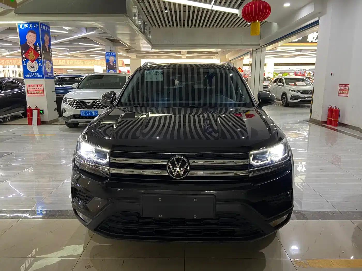 Tharu 2022 280TSI 2WD Luxury Edition — миниатюра 2