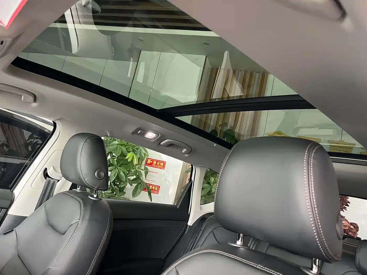 Tharu 2020 330TSI 4WD Flagship Edition (China VI Emission Standard) — миниатюра 12