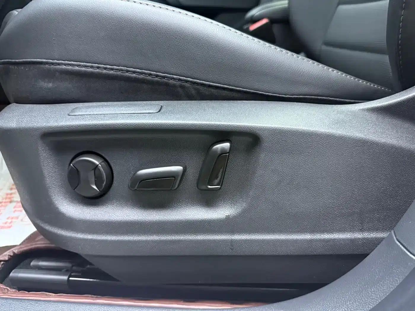 Tharu 2022 280TSI 2WD Luxury Edition — миниатюра 18