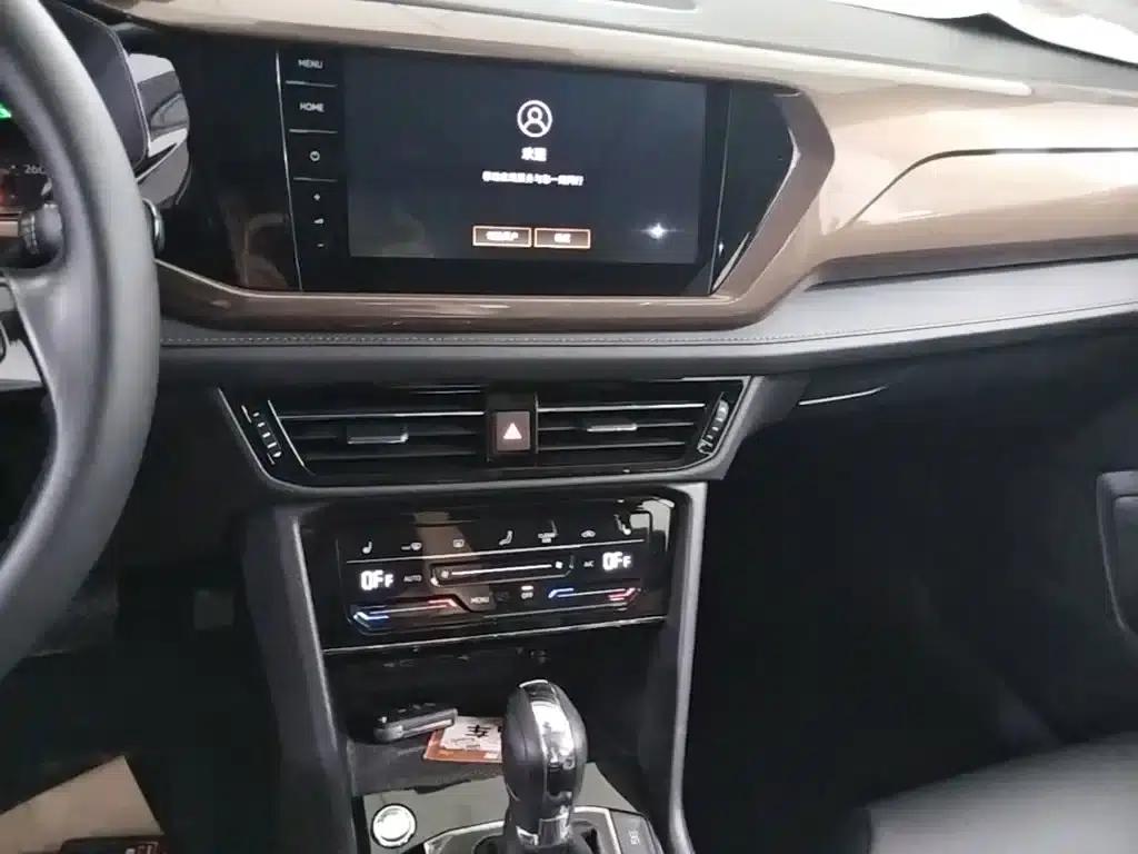 Tharu 2021 280TSI 2WD Luxury Edition — миниатюра 13