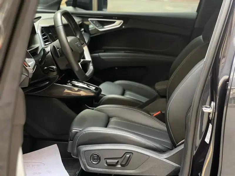 Audi Q4 e-tron 2024 Model 40 e-tron Trailblazer — миниатюра 9