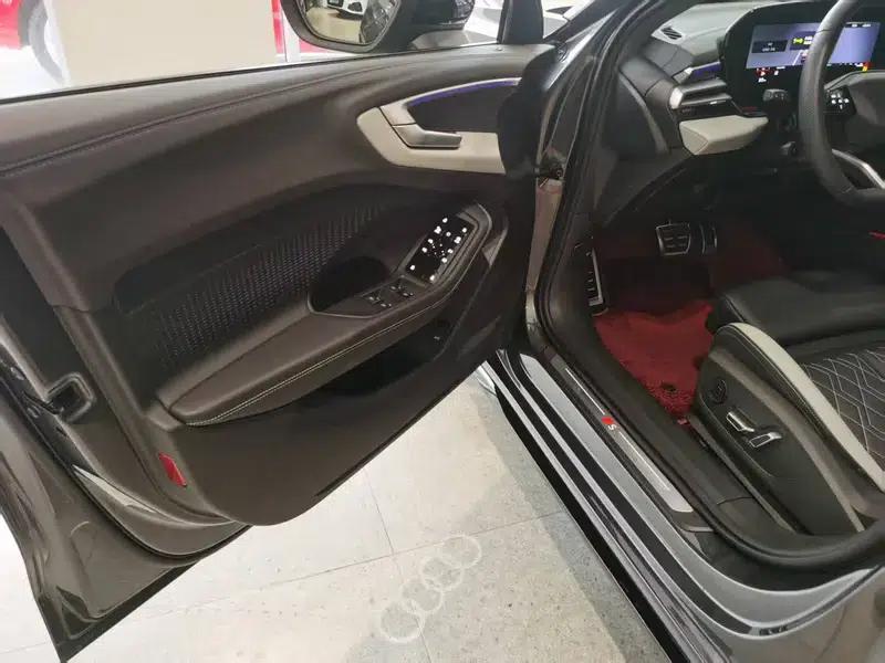 Audi A5L 2026 2.0T Sport Plus — миниатюра 9
