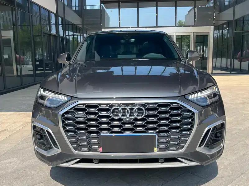 Audi Q5L Sportback 2022 45 TFSI Luxury — миниатюра 2