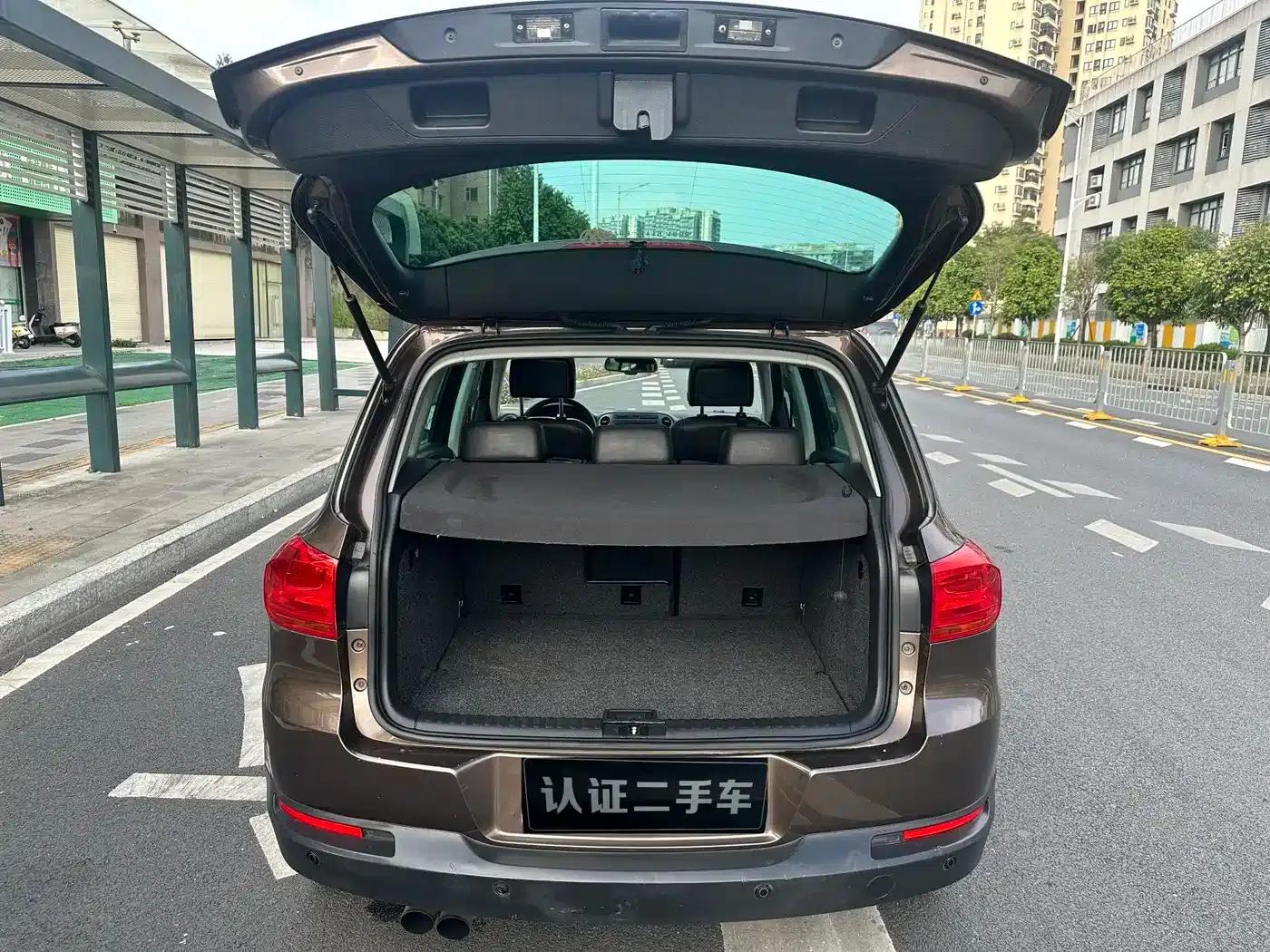 2012 Tiguan 2.0TSI Comfort Edition — миниатюра 11