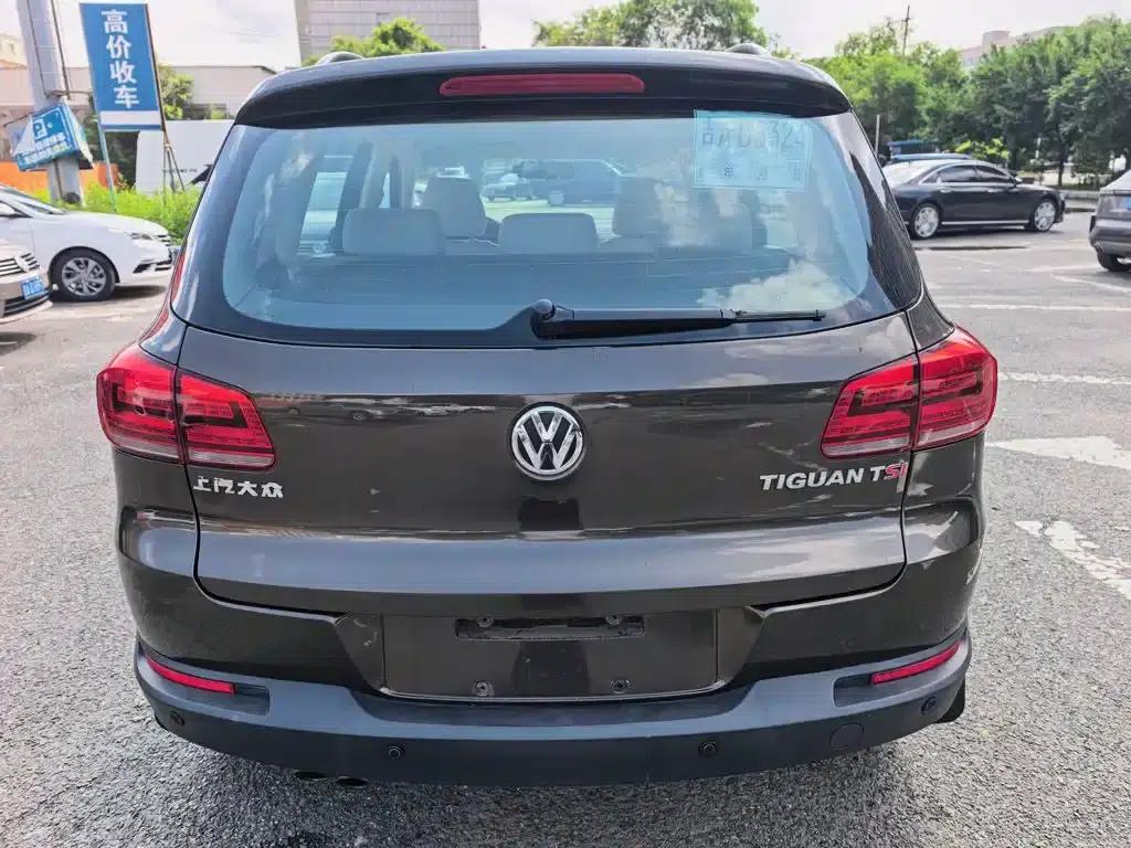 2013 Volkswagen Tiguan 1.8TSI Automatic 2WD Comfort Edition — миниатюра 12