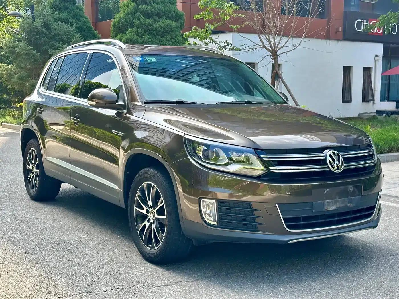 2016 Volkswagen Tiguan 300TSI Automatic 4WD Luxury Edition — миниатюра 2