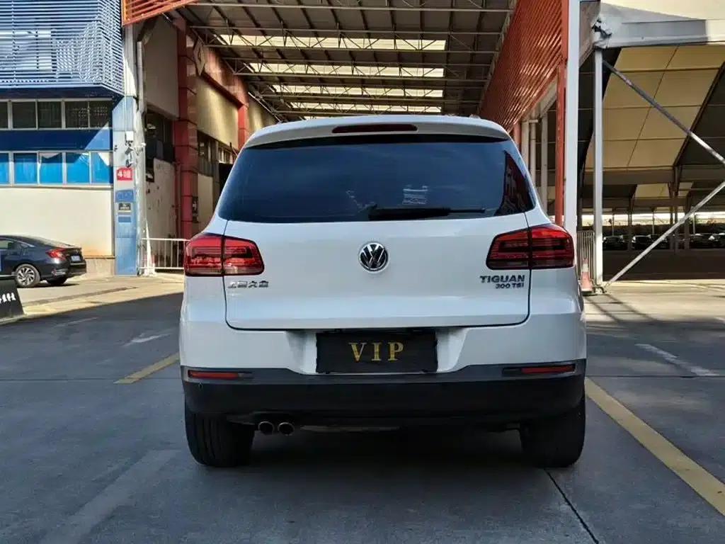 Tiguan 2016 300TSI Automatic 2WD Fashion Edition — миниатюра 8
