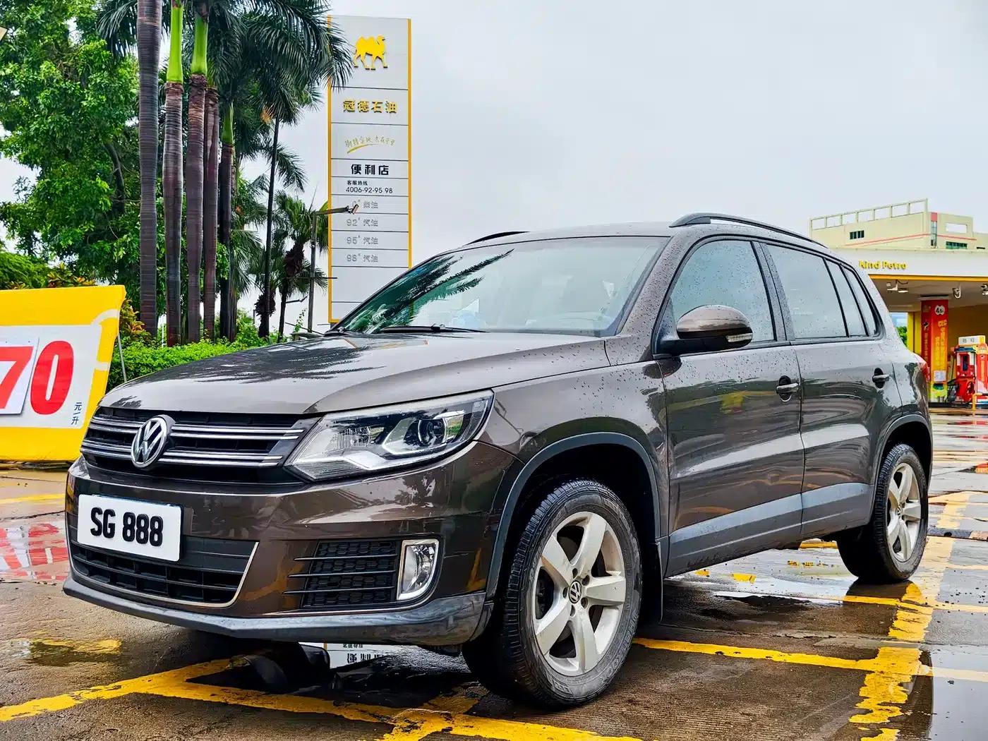 2013 Volkswagen Tiguan 1.8TSI Automatic 2WD Comfort Edition — миниатюра 1