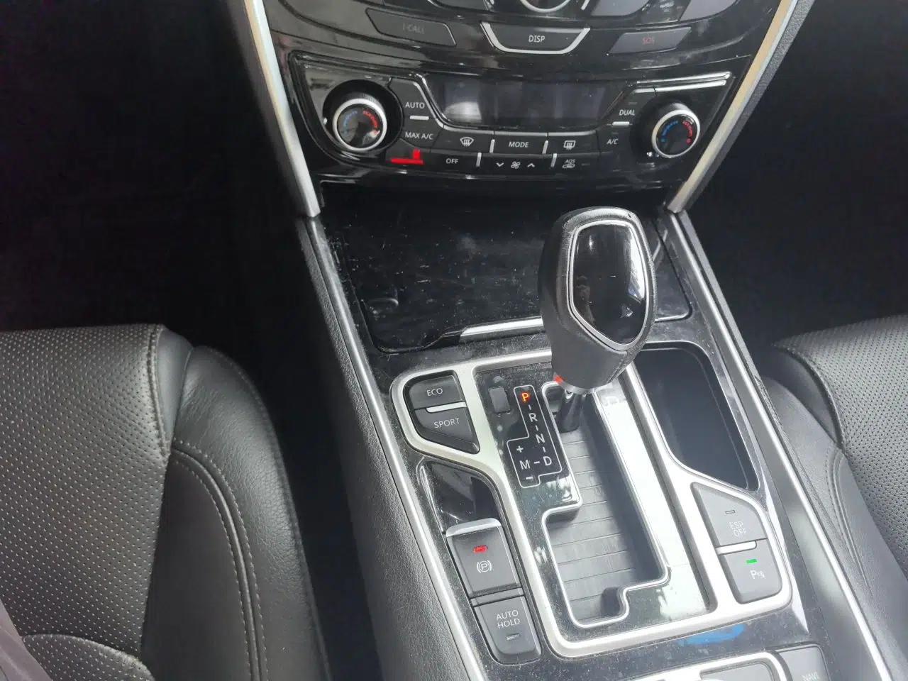 Geely Auto Emgrand GT 2015 1.8T Flagship Model — миниатюра 14