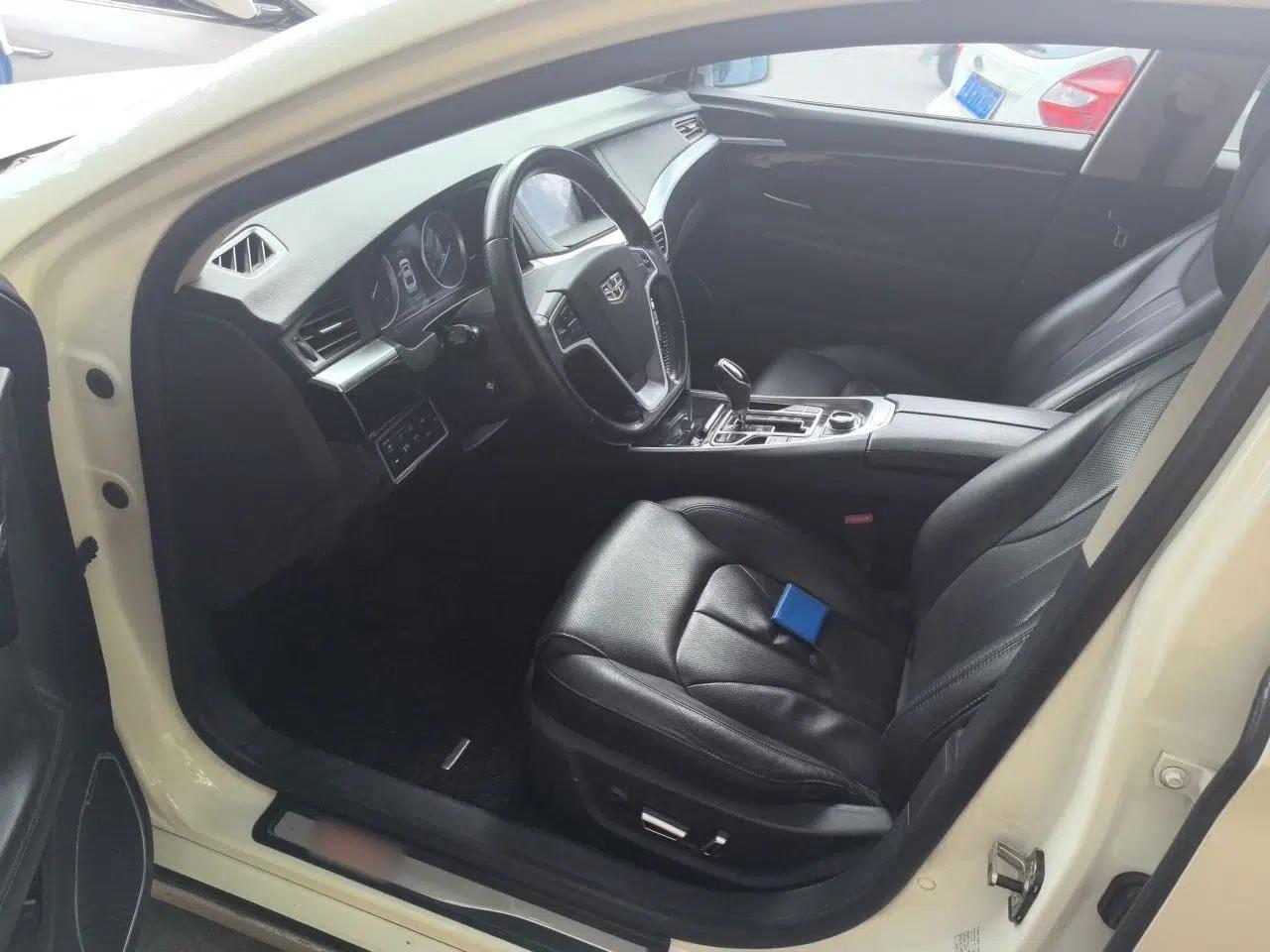 Geely Auto Emgrand GT 2015 1.8T Flagship Model — миниатюра 16