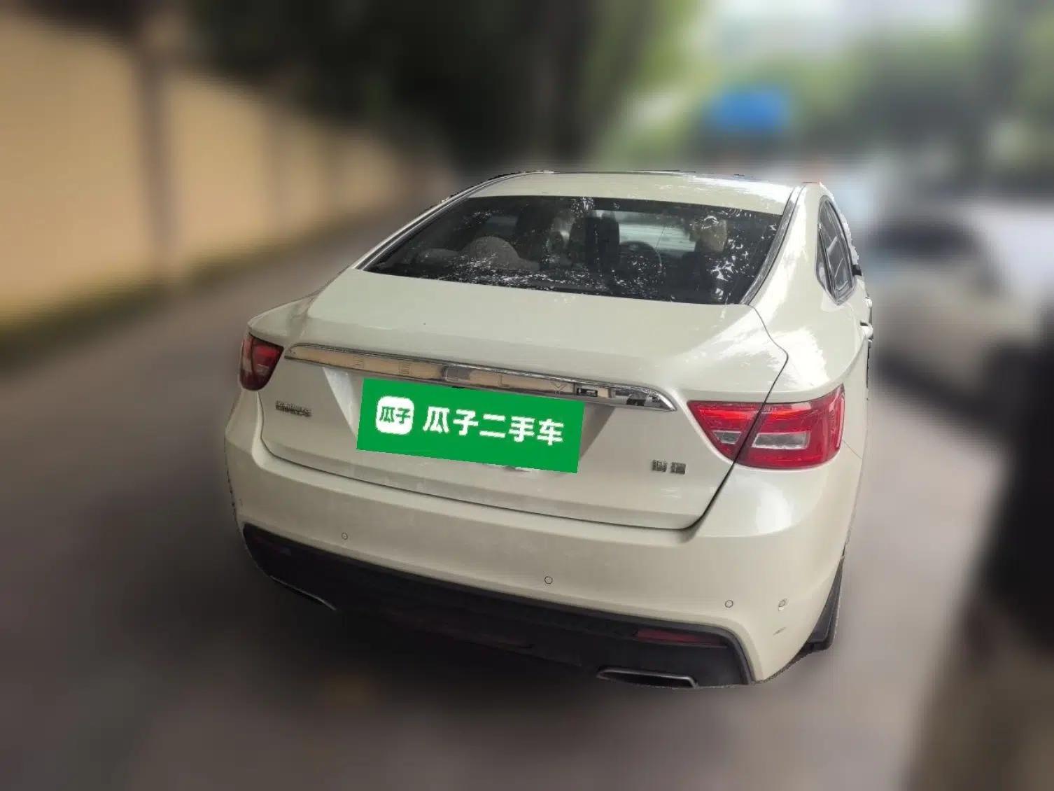 Geely Auto Emgrand GT 2015 1.8T Flagship Model — миниатюра 6
