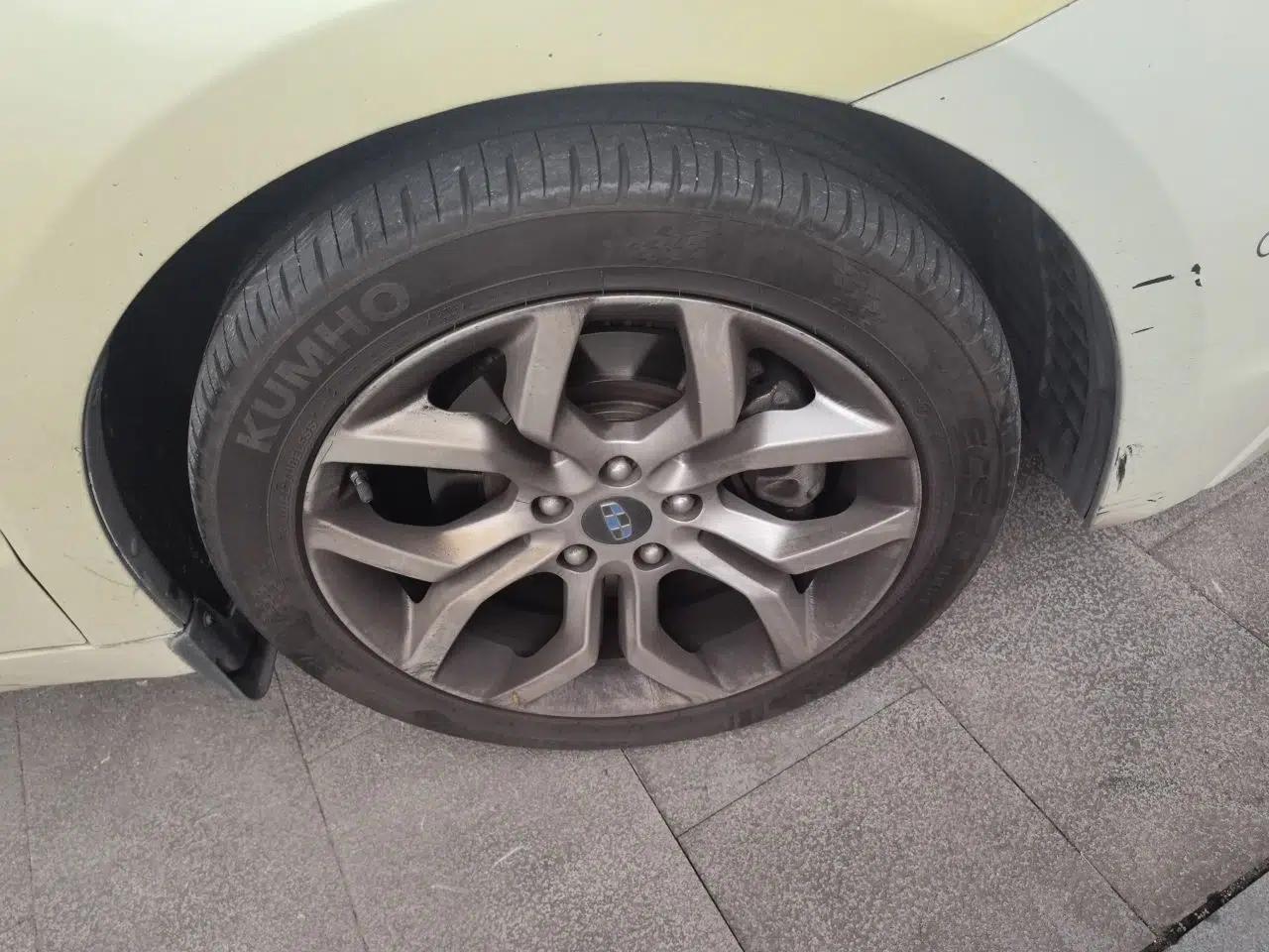Geely Auto Emgrand GT 2015 1.8T Flagship Model — миниатюра 8