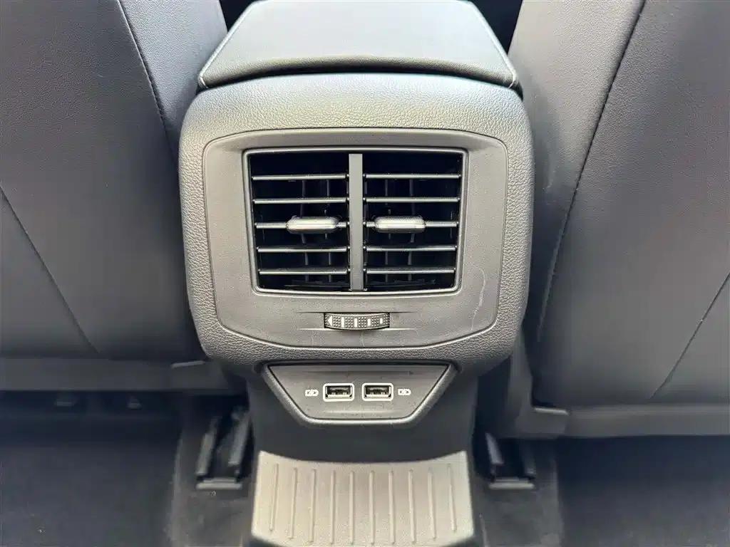 2023 T-ROC 280TSI DSG 2WD Time Edition — миниатюра 24