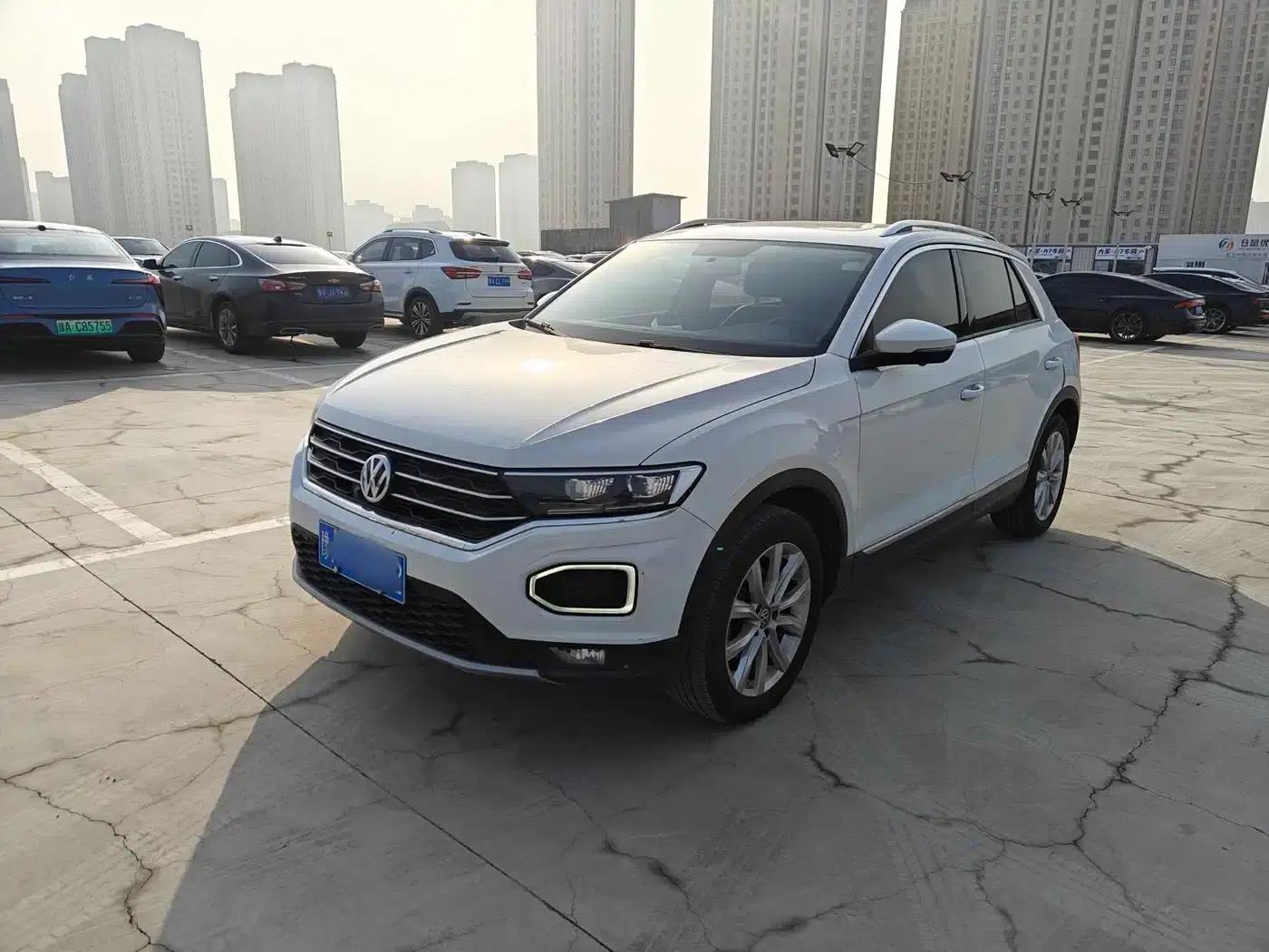 2019 T-ROC 230TSI DSG 2WD Entry-level Model (China V Emission Standard) — миниатюра 1