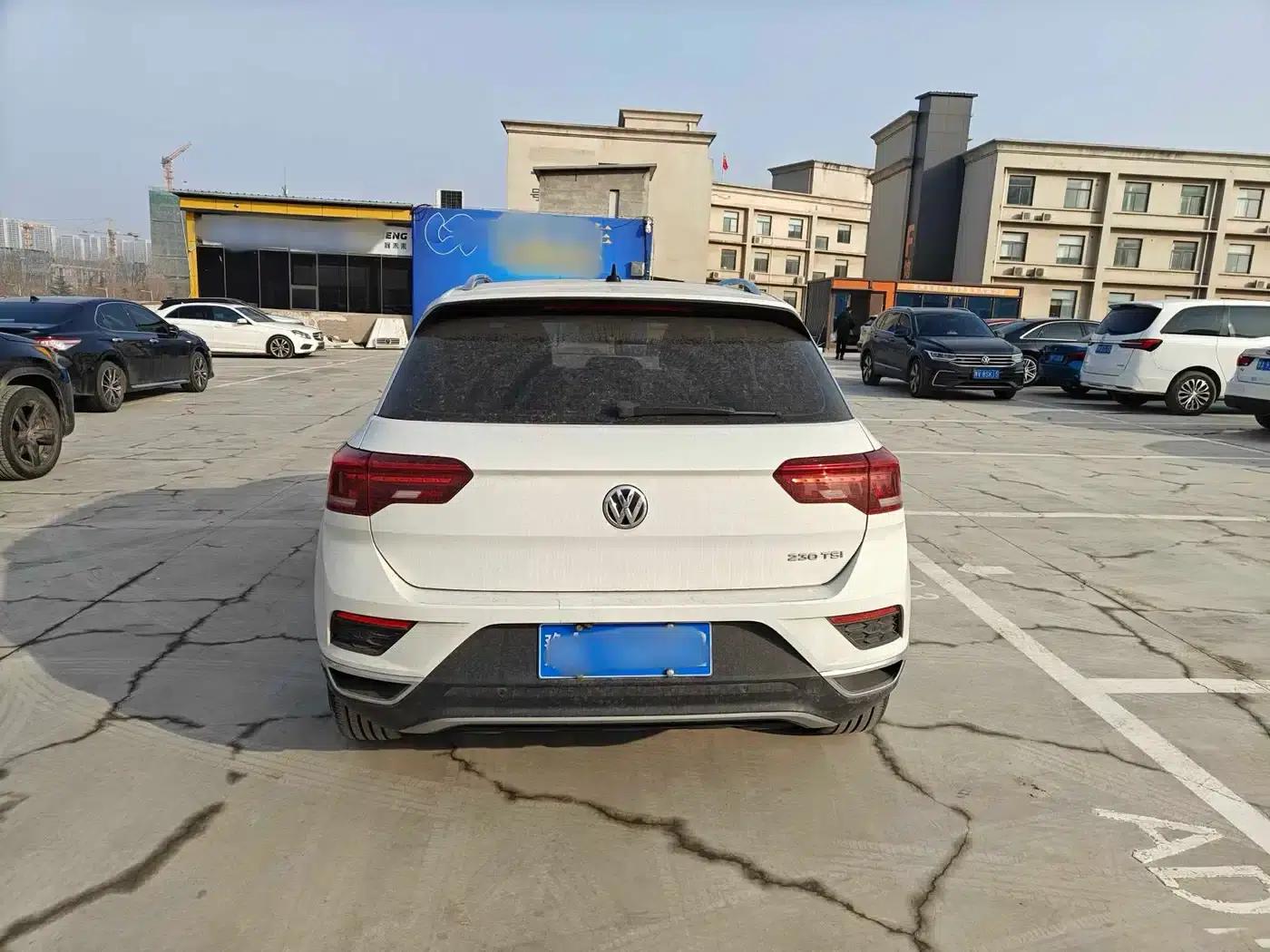 2019 T-ROC 230TSI DSG 2WD Entry-level Model (China V Emission Standard) — миниатюра 8
