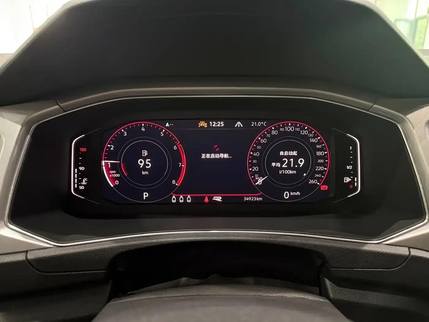 2022 T-ROC 280TSI DSG 2WD R-Line Pro PLUS — миниатюра 18