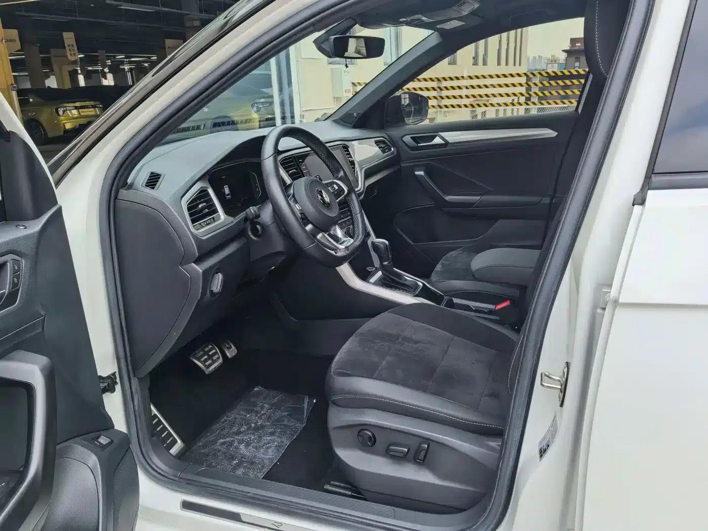 2022 T-ROC 280TSI DSG 2WD R-Line Pro PLUS — миниатюра 4