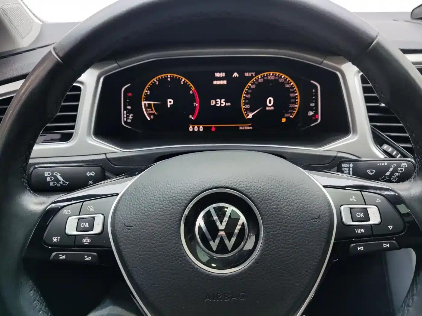 T-ROC 2022 280TSI DSG 2WD Elite PLUS — миниатюра 9