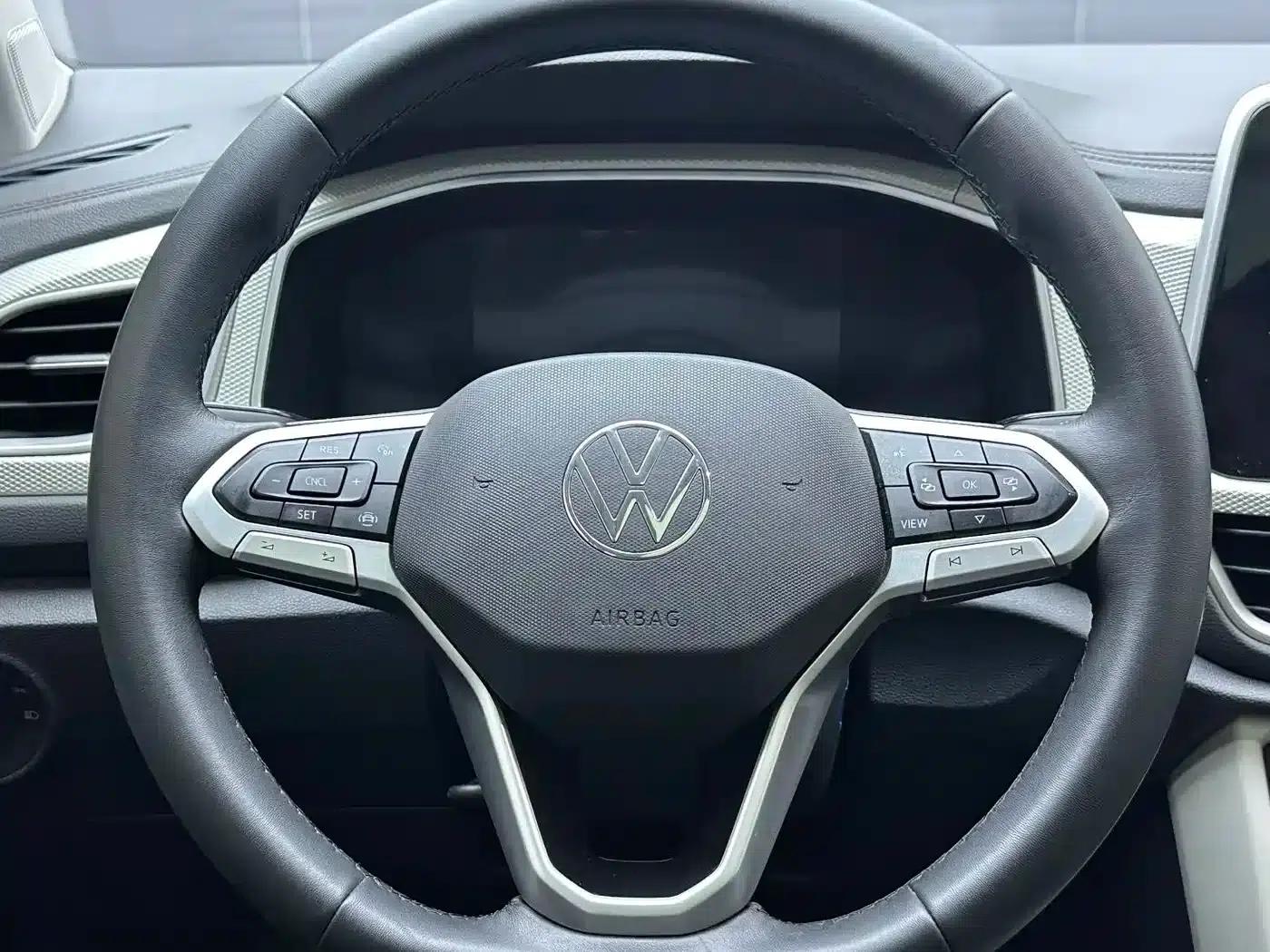 2023 T-ROC 280TSI DSG 2WD Time Edition — миниатюра 12