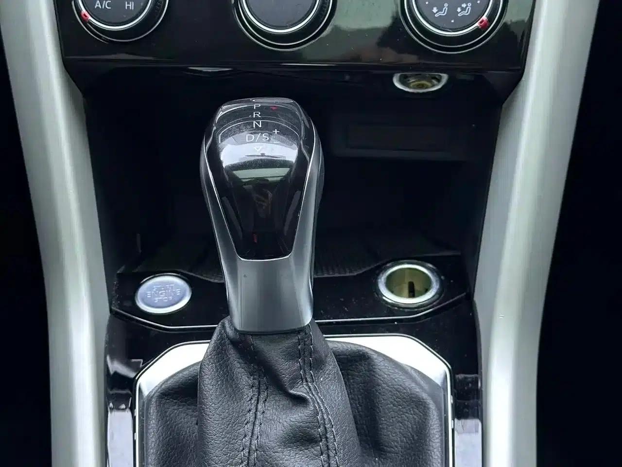 2023 T-ROC 280TSI DSG 2WD Time Edition — миниатюра 15