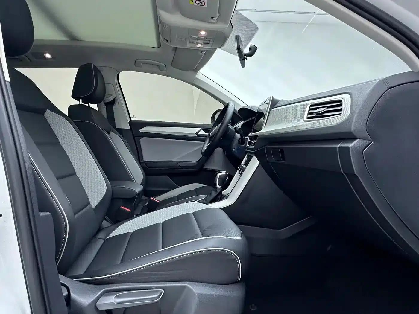 2023 T-ROC 280TSI DSG 2WD Time Edition — миниатюра 8
