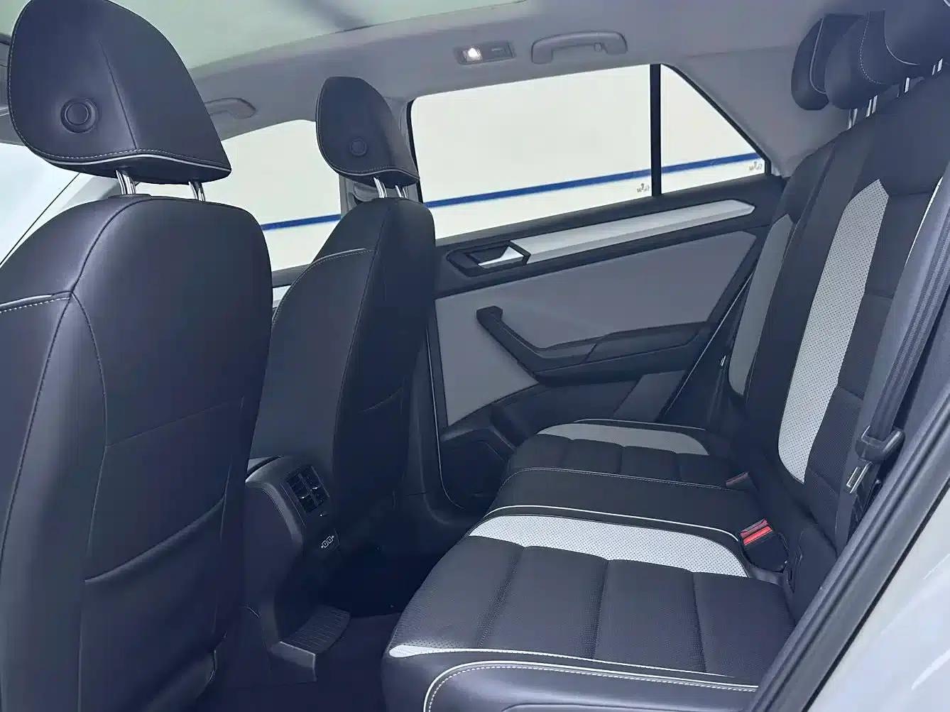 2023 T-ROC 280TSI DSG 2WD Time Edition — миниатюра 9
