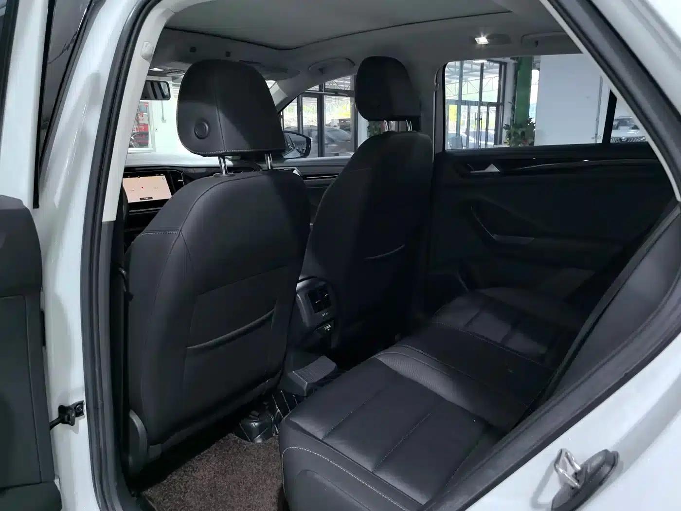 T-ROC 2022 280TSI DSG 2WD Comfort Plus — миниатюра 12
