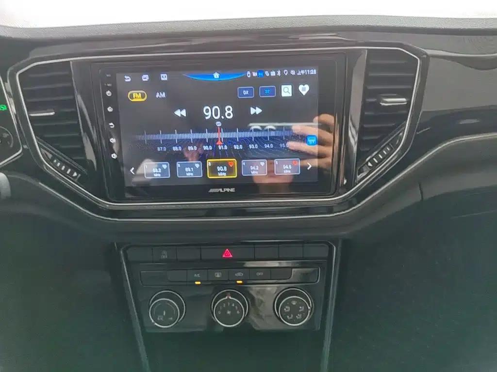 2019 T-ROC 280TSI DSG 2WD Comfort Model (China VI Emission Standard) — миниатюра 13