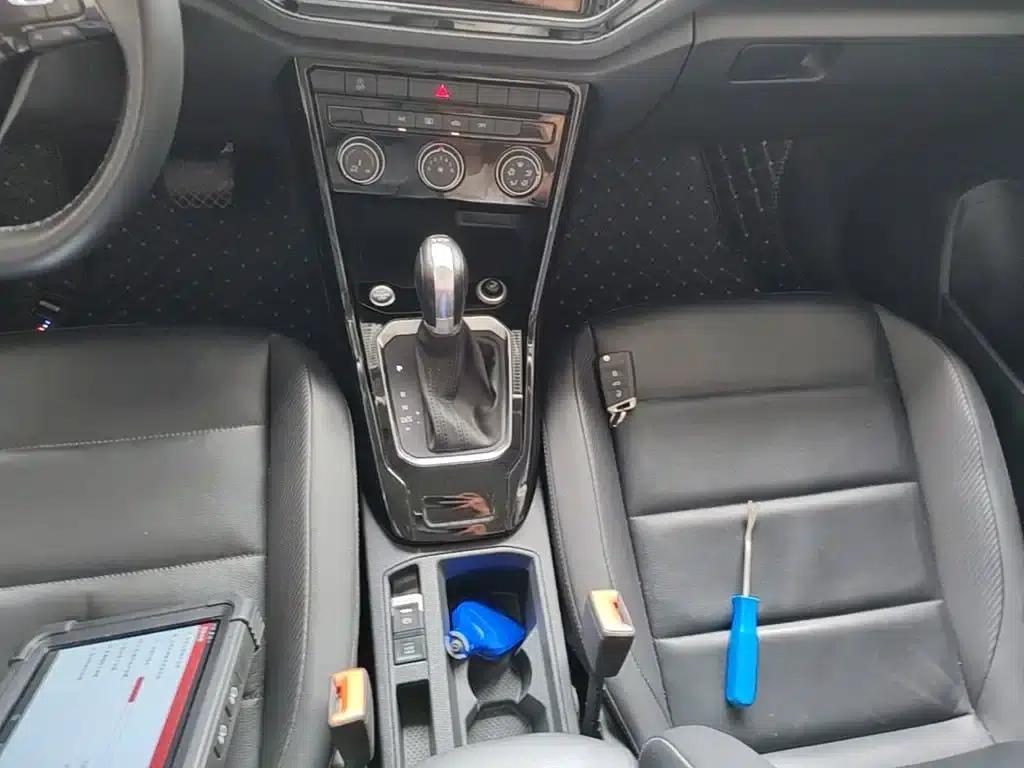 2019 T-ROC 280TSI DSG 2WD Comfort Model (China VI Emission Standard) — миниатюра 14