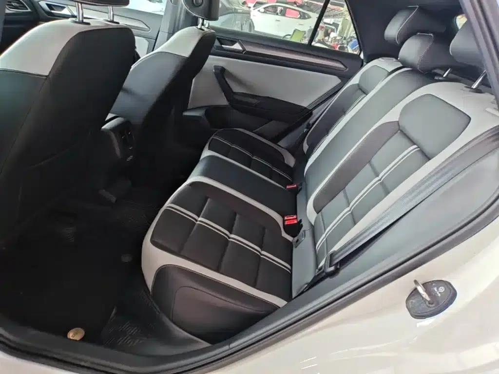 2025 T-ROC Facelift 300TSI DSG 2WD Chenguang Edition — миниатюра 17