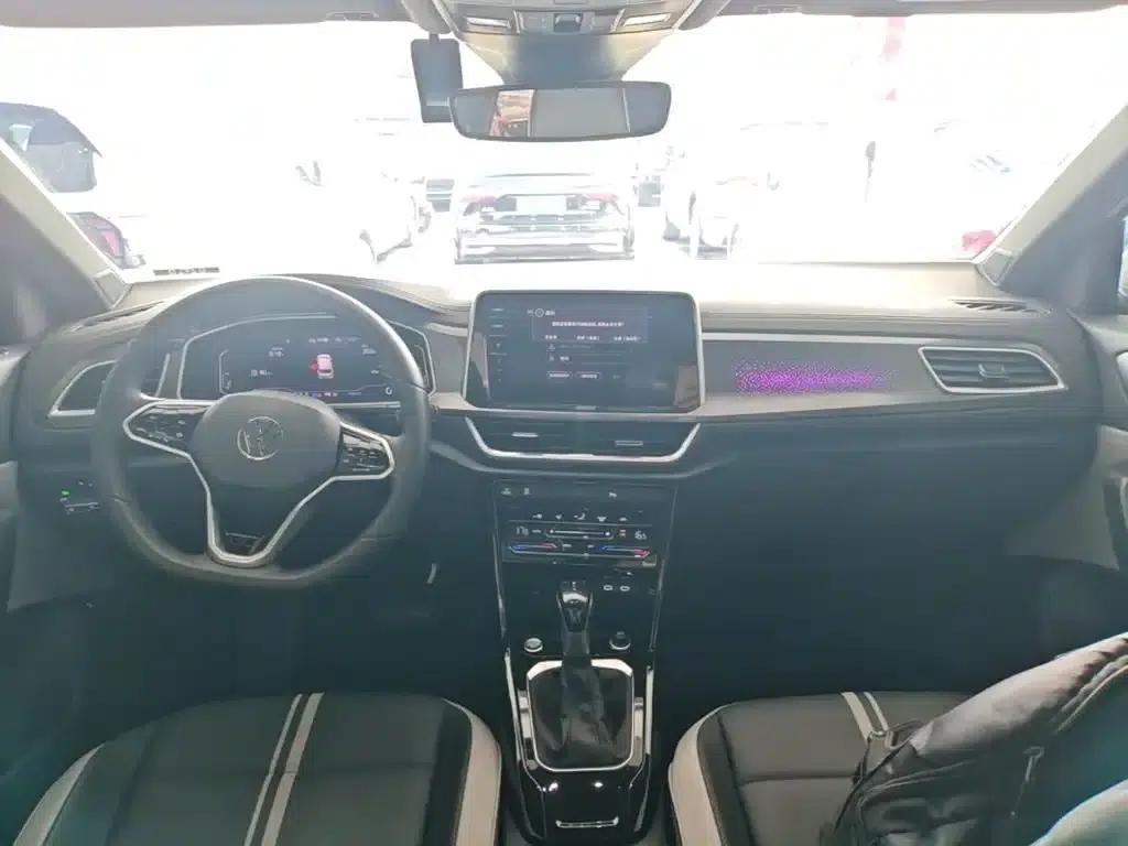 2025 T-ROC Facelift 300TSI DSG 2WD Chenguang Edition — миниатюра 10