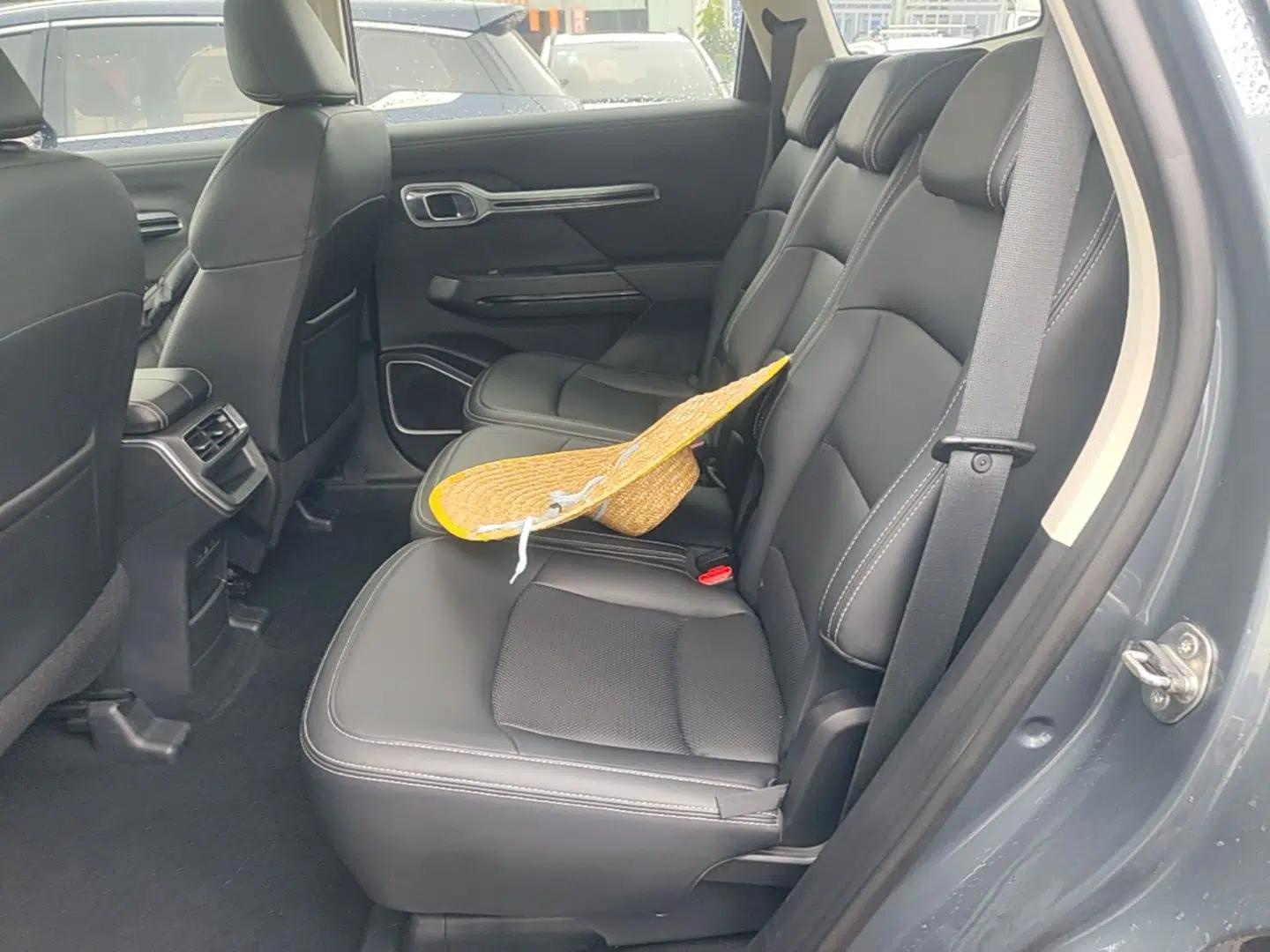 Geely Auto Haoyue 2020 1.8TD DCT Luxury 7-Seater — миниатюра 25