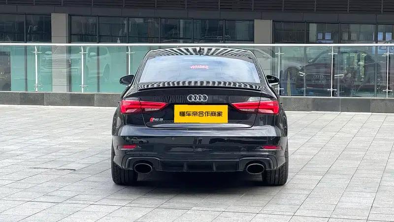 Audi RS 3 2017 RS 3 2.5T Limousine — миниатюра 5
