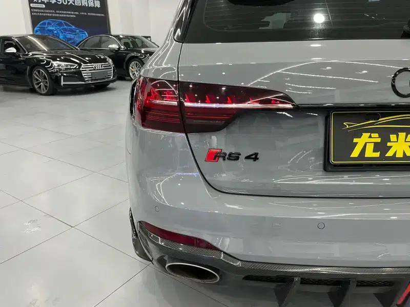 Audi RS 4 2021 RS4 2.9T Avant Dark Gold Edition — миниатюра 8