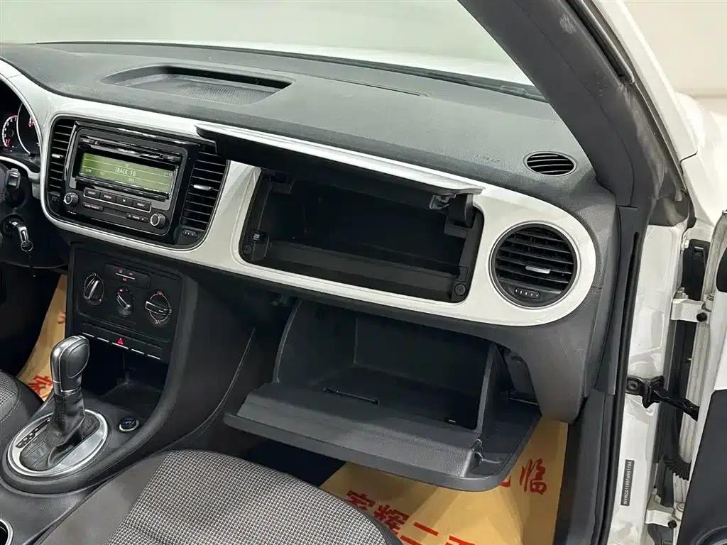 2015 Volkswagen Beetle 180TSI — миниатюра 16