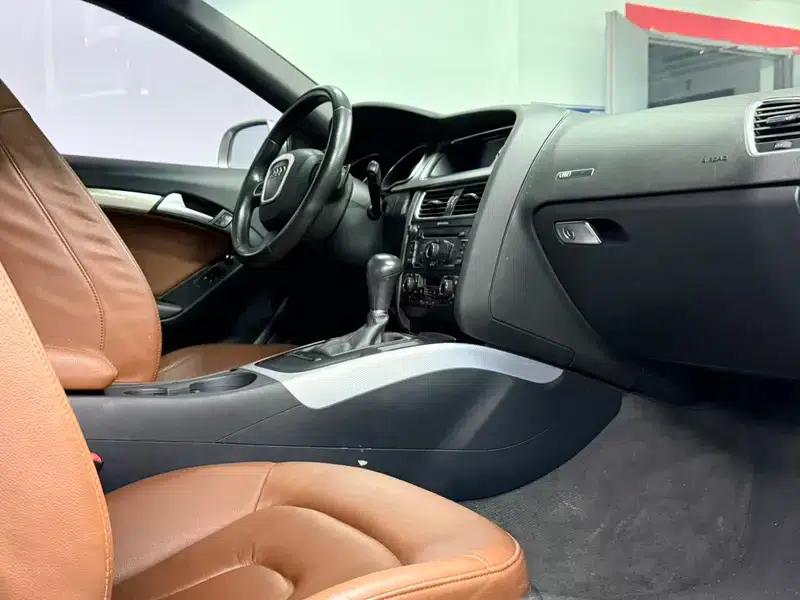 Audi A5 2009 2.0TFSI Coupe — миниатюра 8