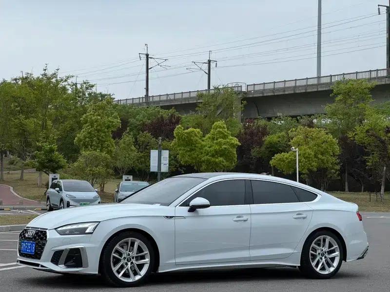 Audi A5 2023 Sportback 40 TFSI Fashion Dynamic Edition — миниатюра 1