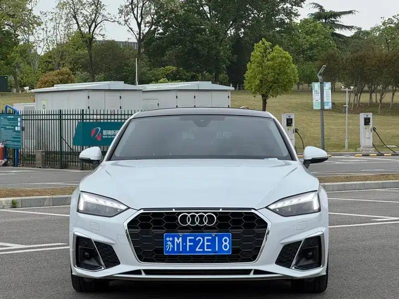 Audi A5 2023 Sportback 40 TFSI Fashion Dynamic Edition — миниатюра 2