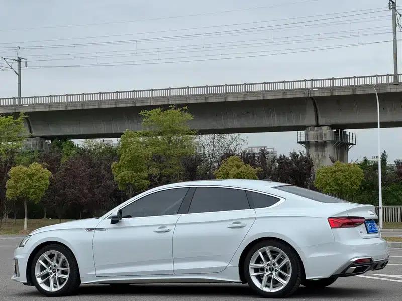 Audi A5 2023 Sportback 40 TFSI Fashion Dynamic Edition — миниатюра 3