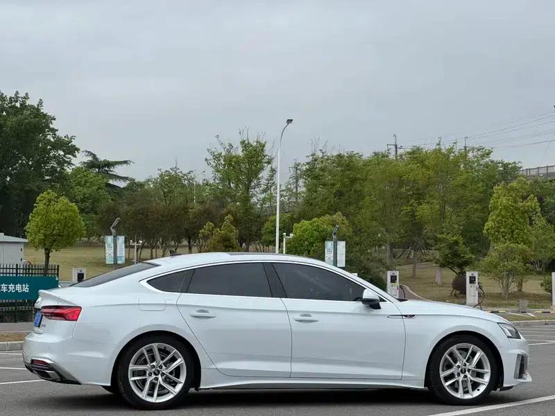 Audi A5 2023 Sportback 40 TFSI Fashion Dynamic Edition — миниатюра 5
