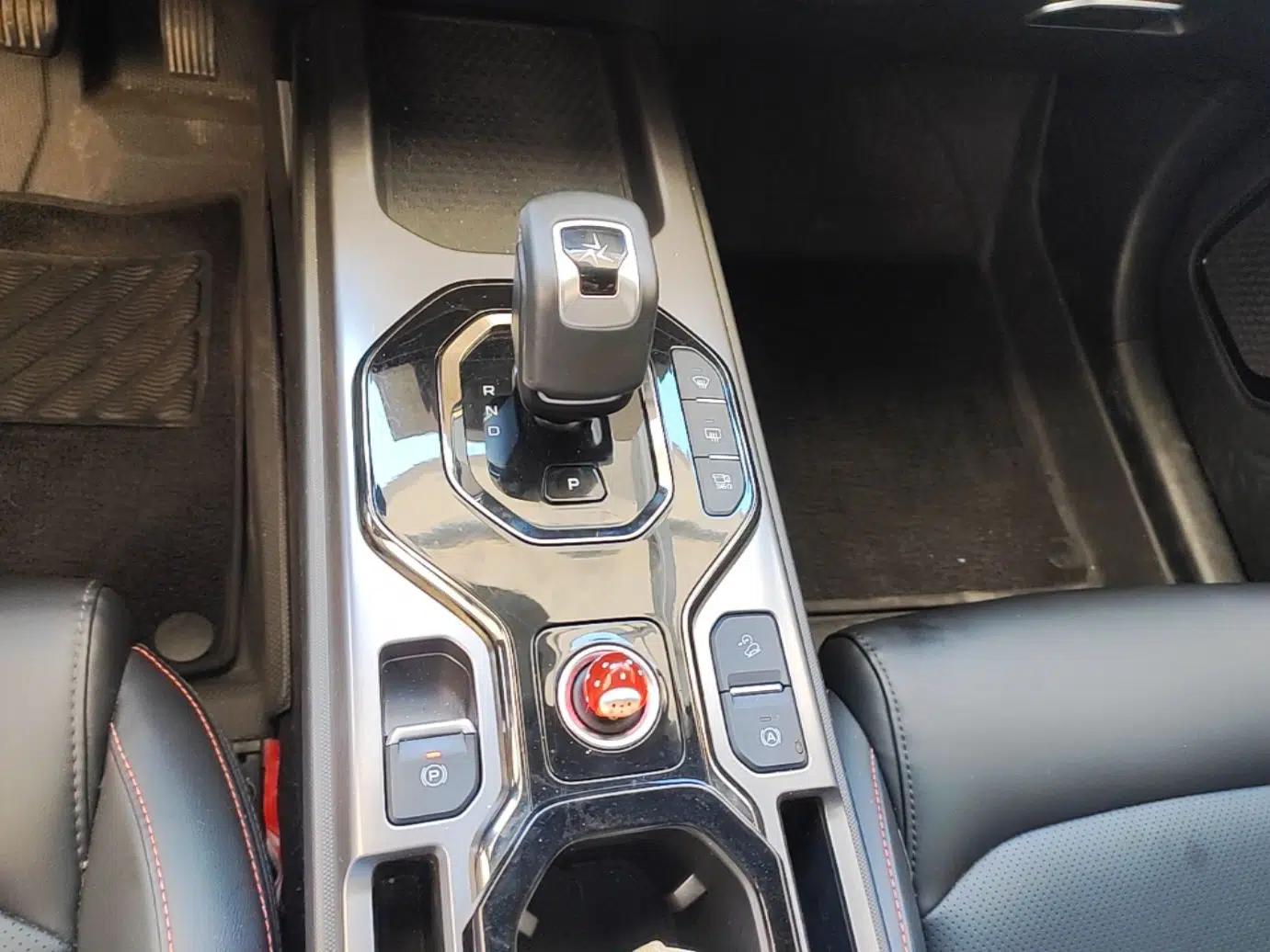 Geely Auto Cowboy 2025 1.5TD Trendy Play Edition — миниатюра 16