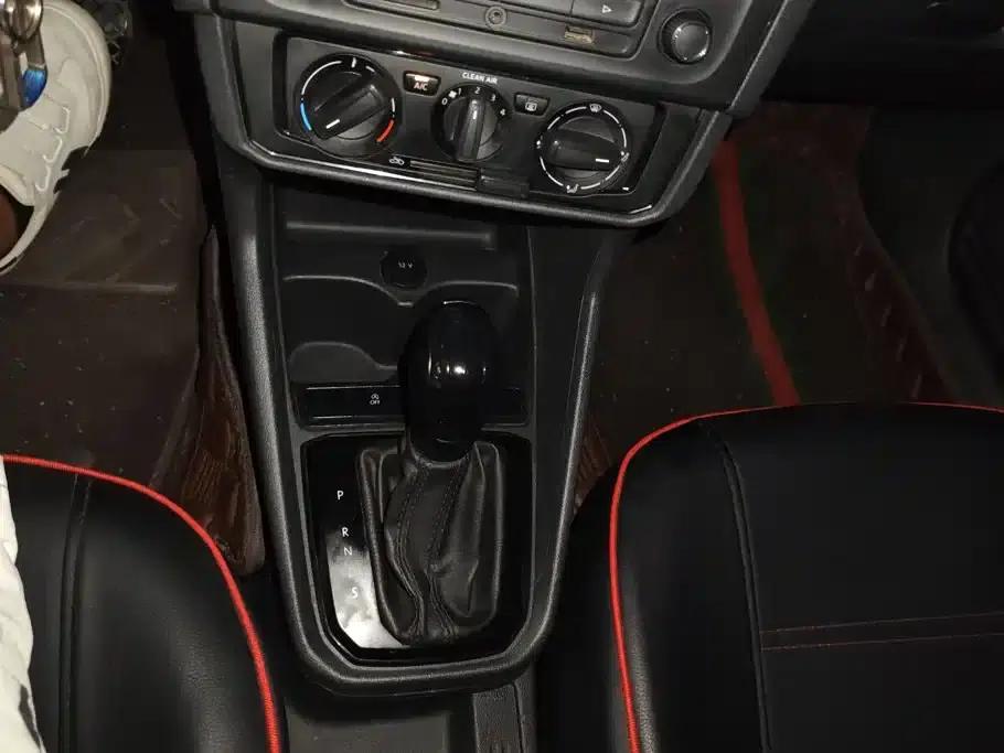 Santana 2021 1.5L Automatic Fashion Edition — миниатюра 16