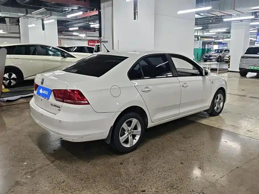 Santana 2015 1.6L Automatic Fashion Edition — миниатюра 3