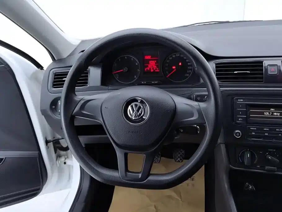 Santana 2021 1.5L Manual Fashion Edition — миниатюра 15