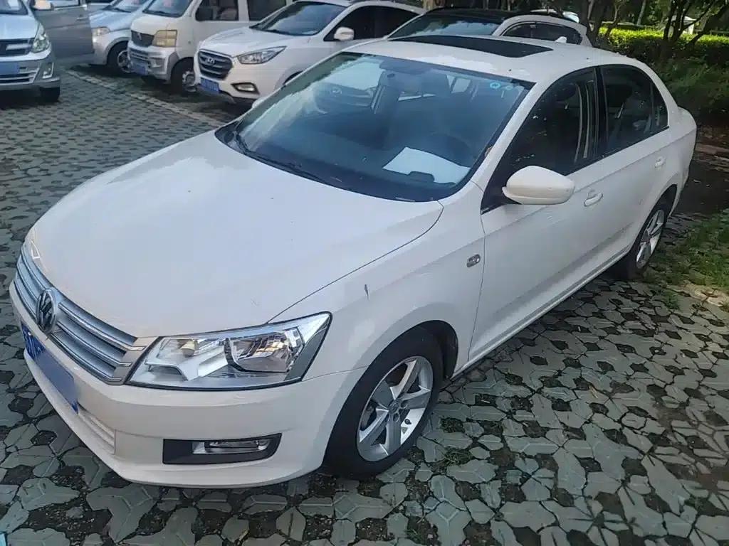 Santana 2015 1.6L Manual Comfort Edition — миниатюра 2